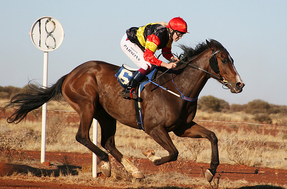 Laverton Horse Races