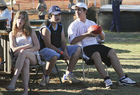Laverton Horse Races